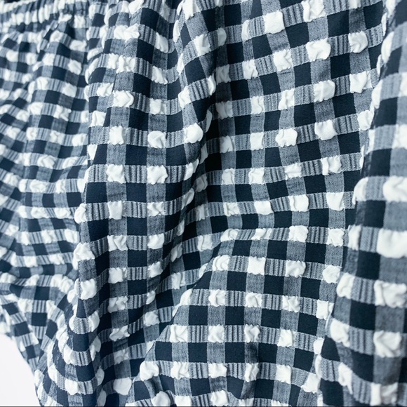 Aritzia Wilfred Black & White Gingham Crop Top - Picture 3 of 5
